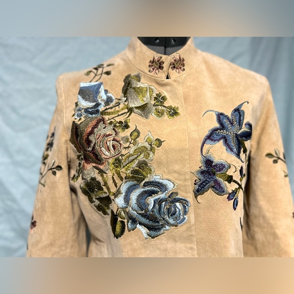 bagatelle Beige Suede Leather Embroidered Floral Coat - Picture 5 of 9